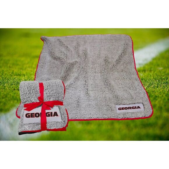 New UGA‎ University of Georgia Bulldogs 50" x 60" Frosty Fleece Team Blanket NWT - Picture 1 of 2